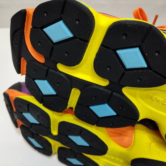 New Balance 9060 Prism Purple Vibrant Spring U9060NBX Men 8.5 Mesh/Leather Upper - Picture 15 of 16